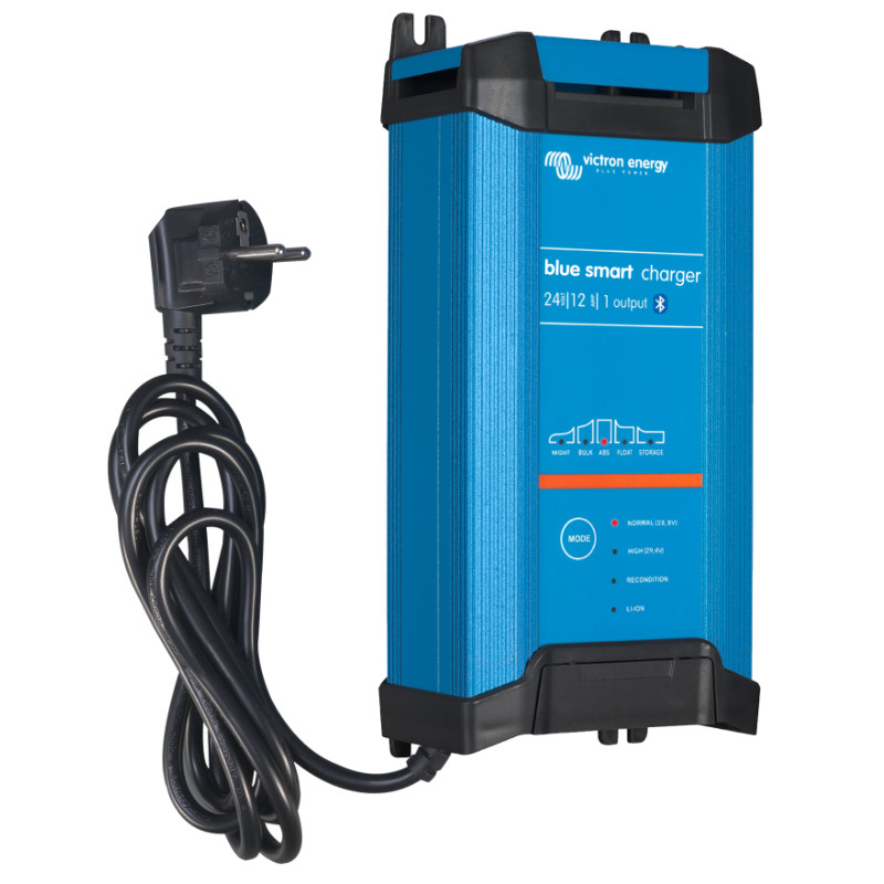 Blue Smart IP22 Charger 24/12 (1) - obrazek 2