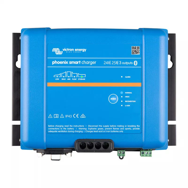 Phoenix Smart IP43 Charger 24/25 (3) 120/240V